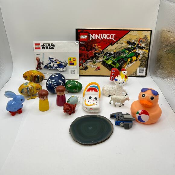 Vintage Junk Drawer Lot Random Mixed Trinkets Toys Mini Items - Picture 1 of 9